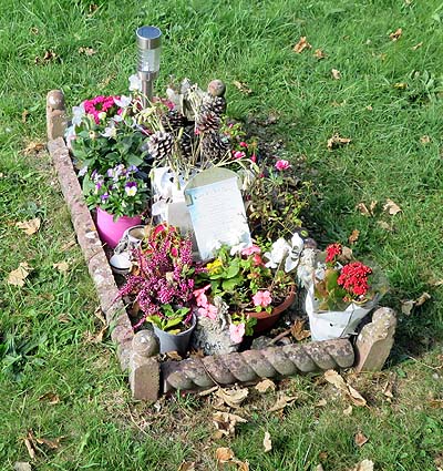 stillborn daughter WILLIAMS