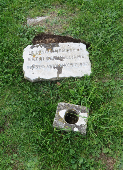 Kathleen WILLIAMS