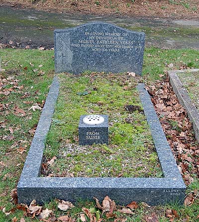 Muriel Kathleen SYKES