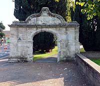 Gateway to Litten Park (Old St Thomass Graveyard), Church Litten, Newport