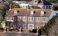 Clatterford House (former Hotel), Clatterford Shute, Carisbrooke